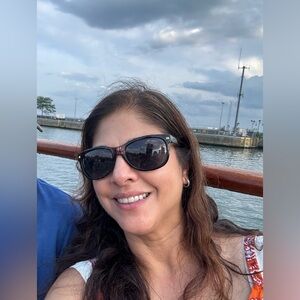 Meet your Posher, Sobia